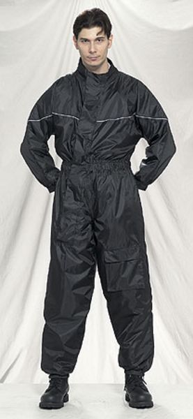 RS21-1pc<br>1-pc Rain suits folds up in very small pack